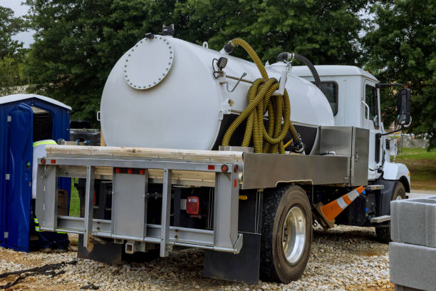 Best Porta potty delivery and setup  in Bluffton, OH